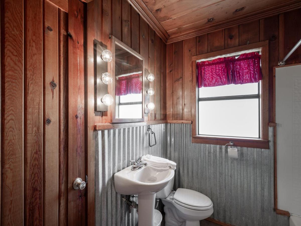 Alpine Cabin, 3 Bedrooms, Deck, Sleeps 8 Ruidoso Buitenkant foto