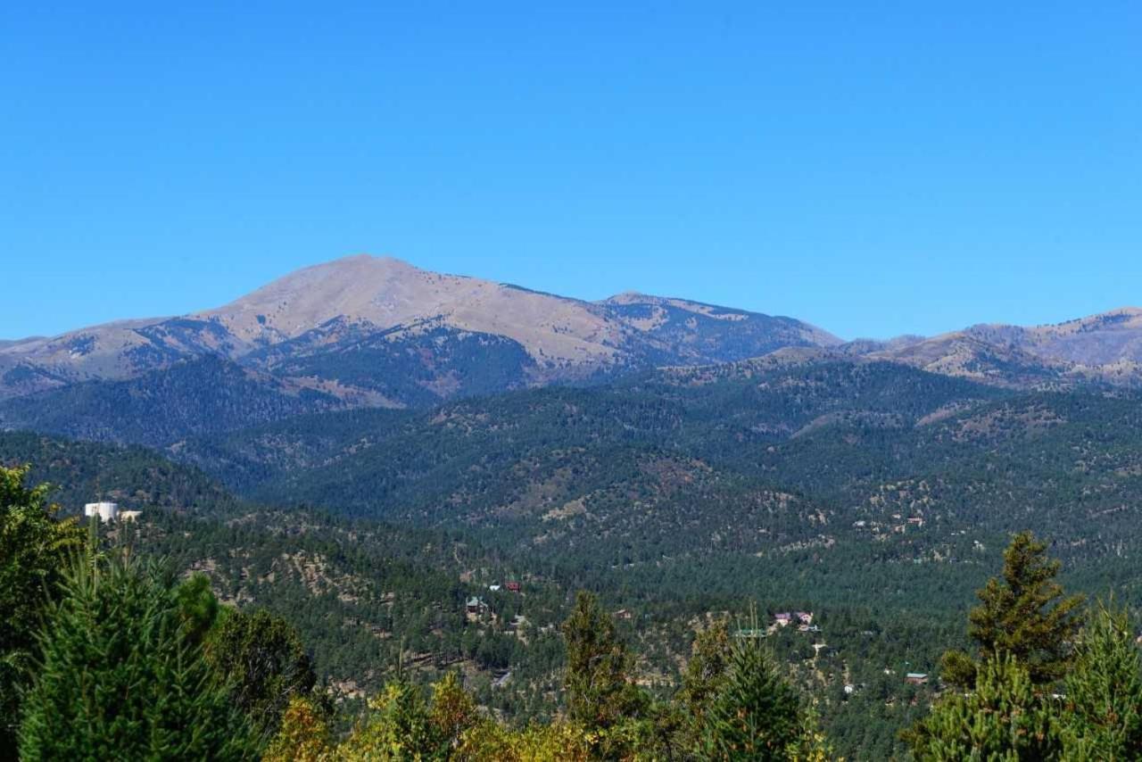 Alpine Cabin, 3 Bedrooms, Deck, Sleeps 8 Ruidoso Buitenkant foto