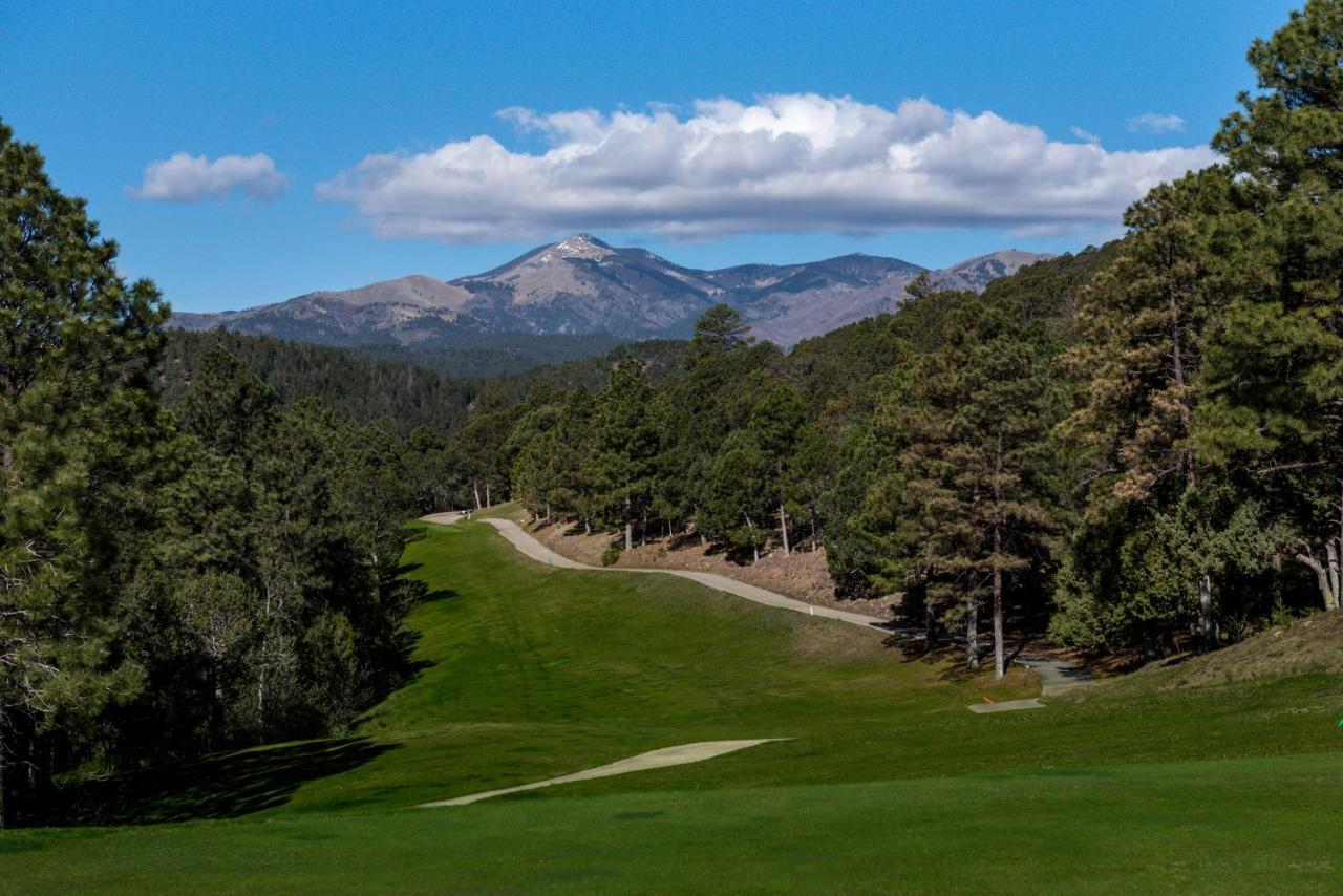 Alpine Cabin, 3 Bedrooms, Deck, Sleeps 8 Ruidoso Buitenkant foto