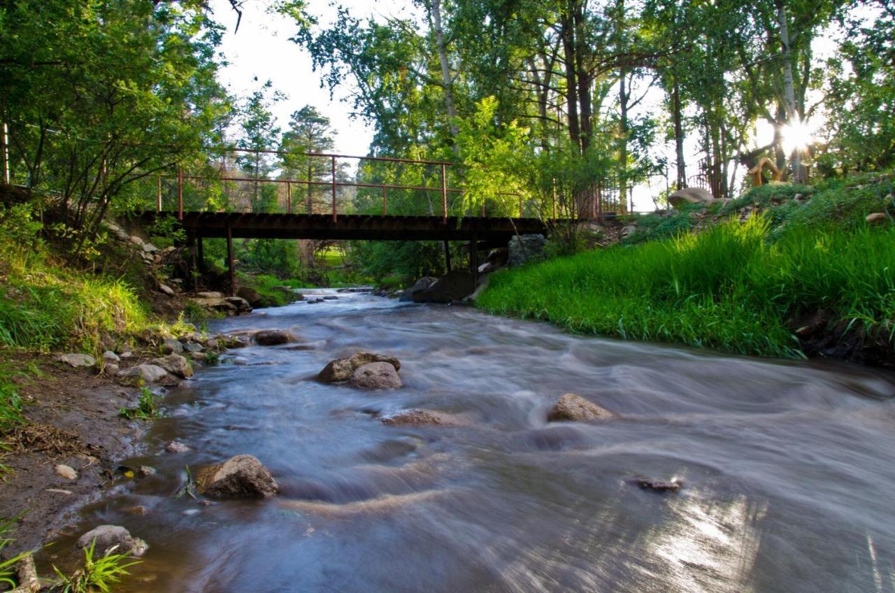 Alpine Cabin, 3 Bedrooms, Deck, Sleeps 8 Ruidoso Buitenkant foto
