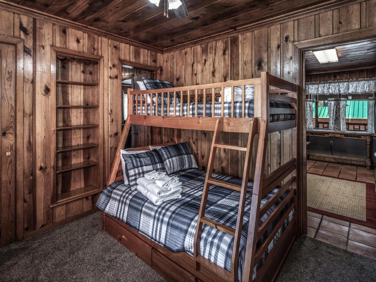 Alpine Cabin, 3 Bedrooms, Deck, Sleeps 8 Ruidoso Buitenkant foto